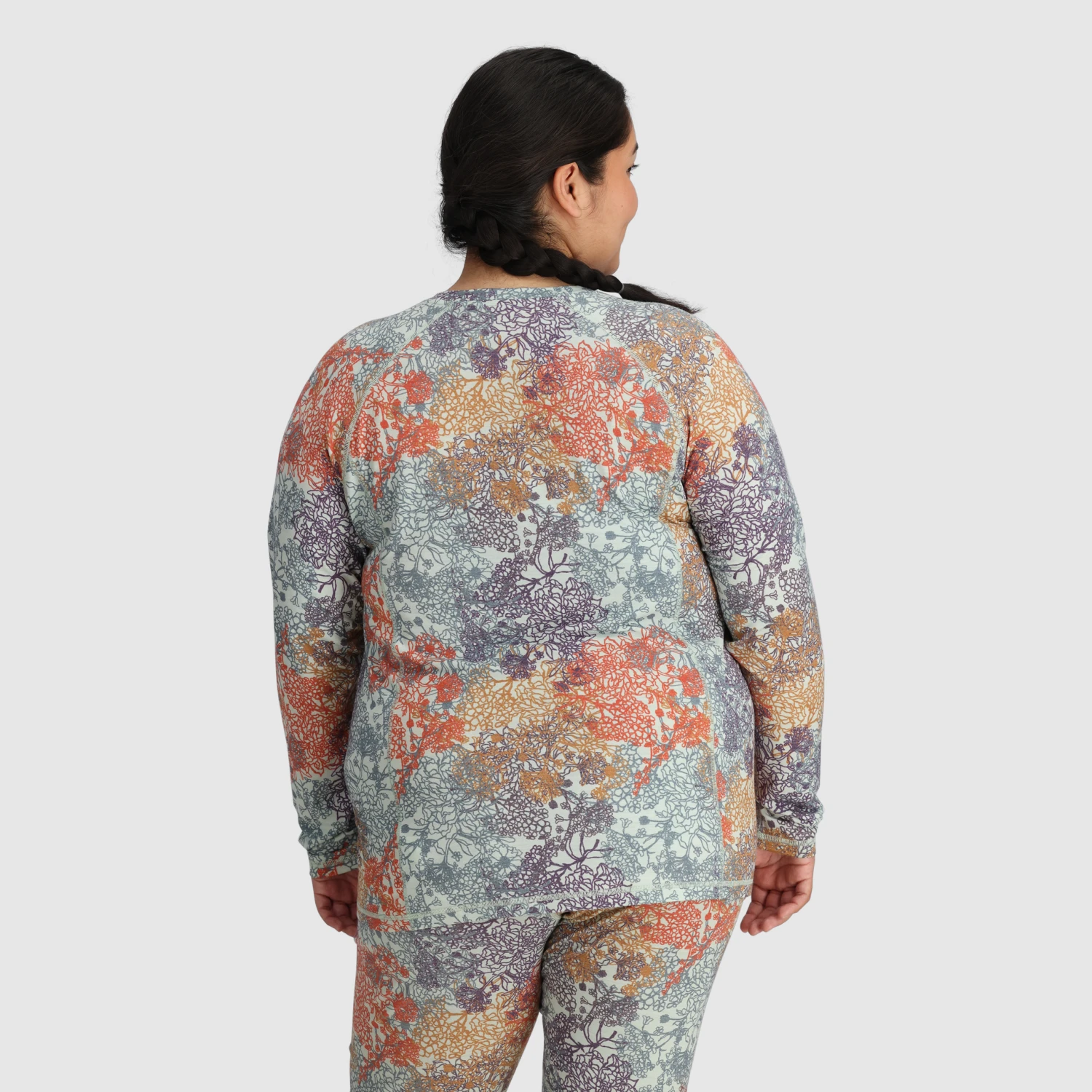 Outdoor Research Women's Alpine Onset Merino 150 Crew-Plus 9 Outdoor Research Women's Alpine Onset Merino 150 Crew-Plus - Image 7