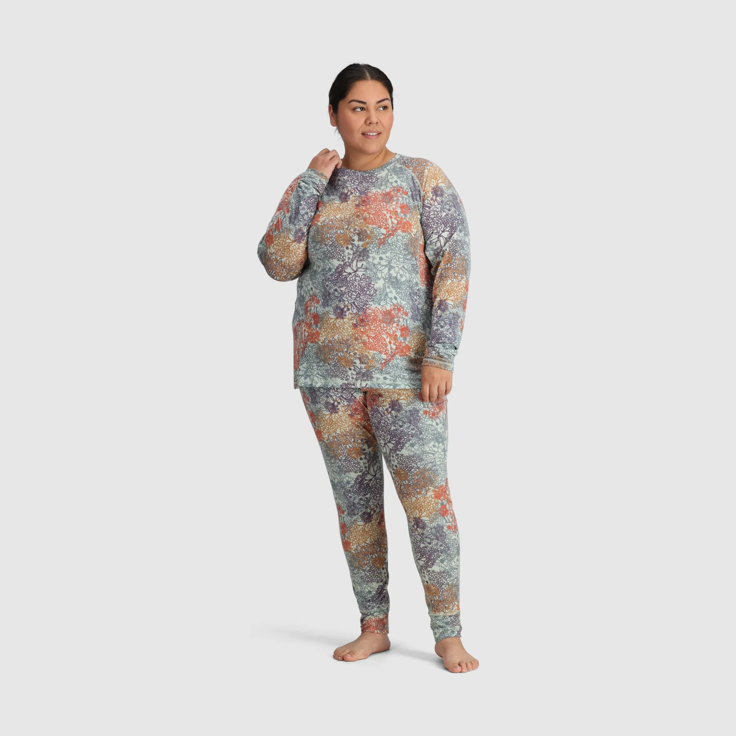 Outdoor Research Women's Alpine Onset Merino 150 Crew-Plus 11 Outdoor Research Women's Alpine Onset Merino 150 Crew-Plus - Image 9